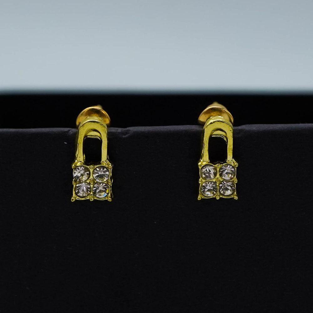 lock studs