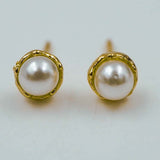 pearl studs