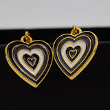 tipsy heart earrings D750