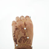 elis perry hand chain