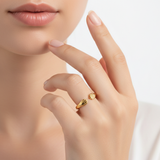 Huggie ring