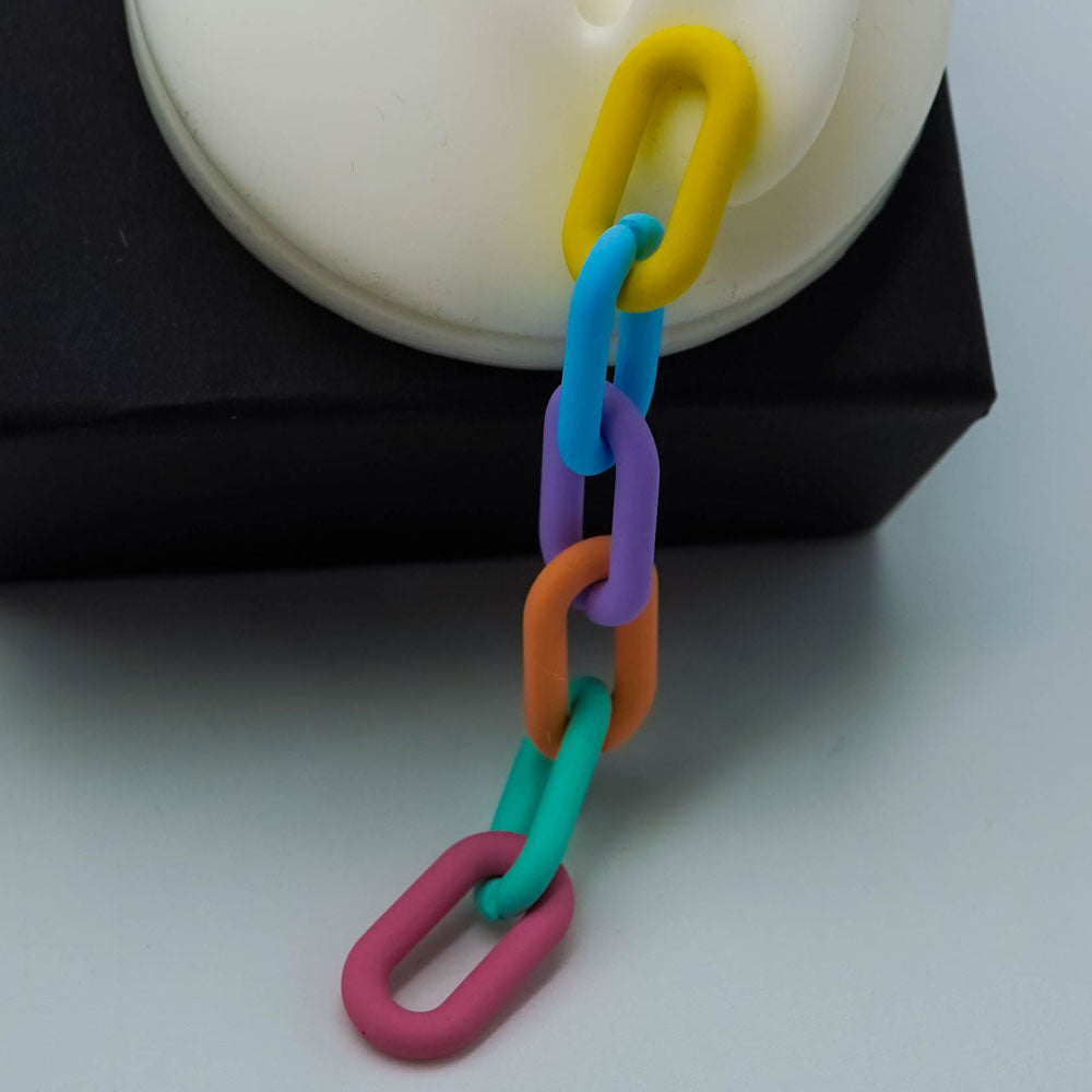 link chain earrings