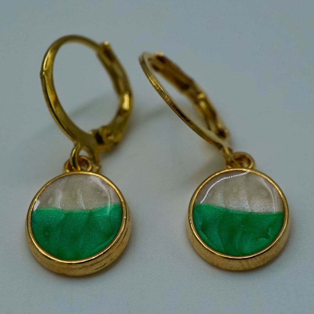 green white drops