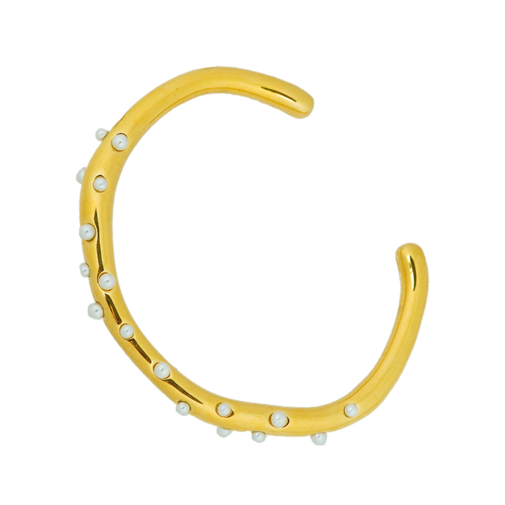 pearl studded seeker bracelet d429