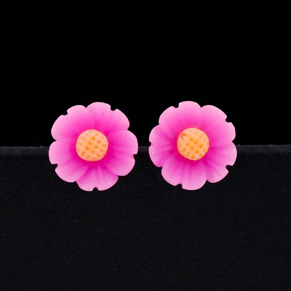 pink daisy studs