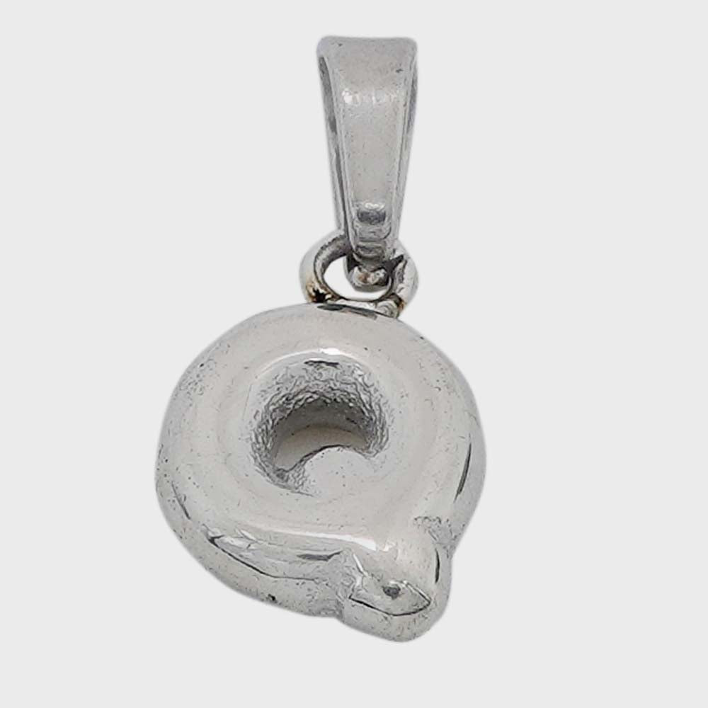 18k platinum alphabets - Q