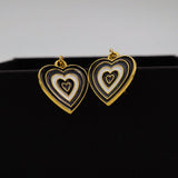 tipsy heart earrings D750