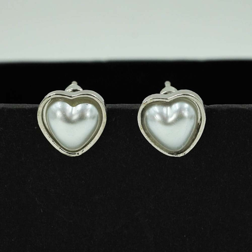 heart shaped silver studs