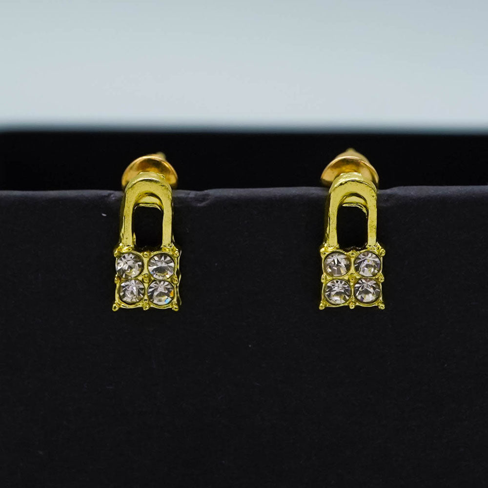 lock studs
