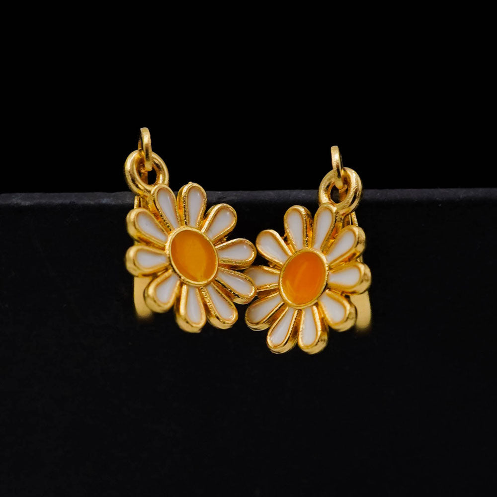 daisy hoops