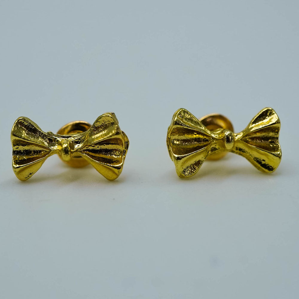 bow studs
