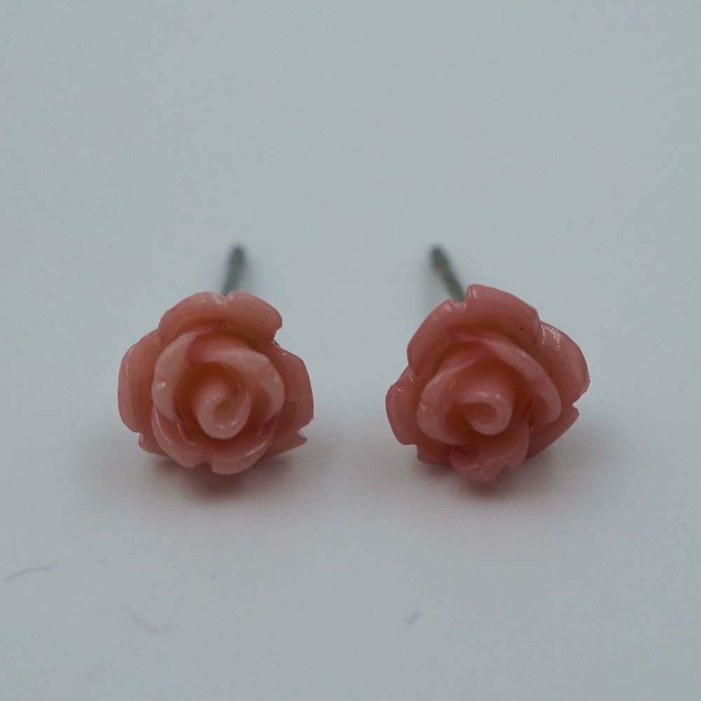 rose studs