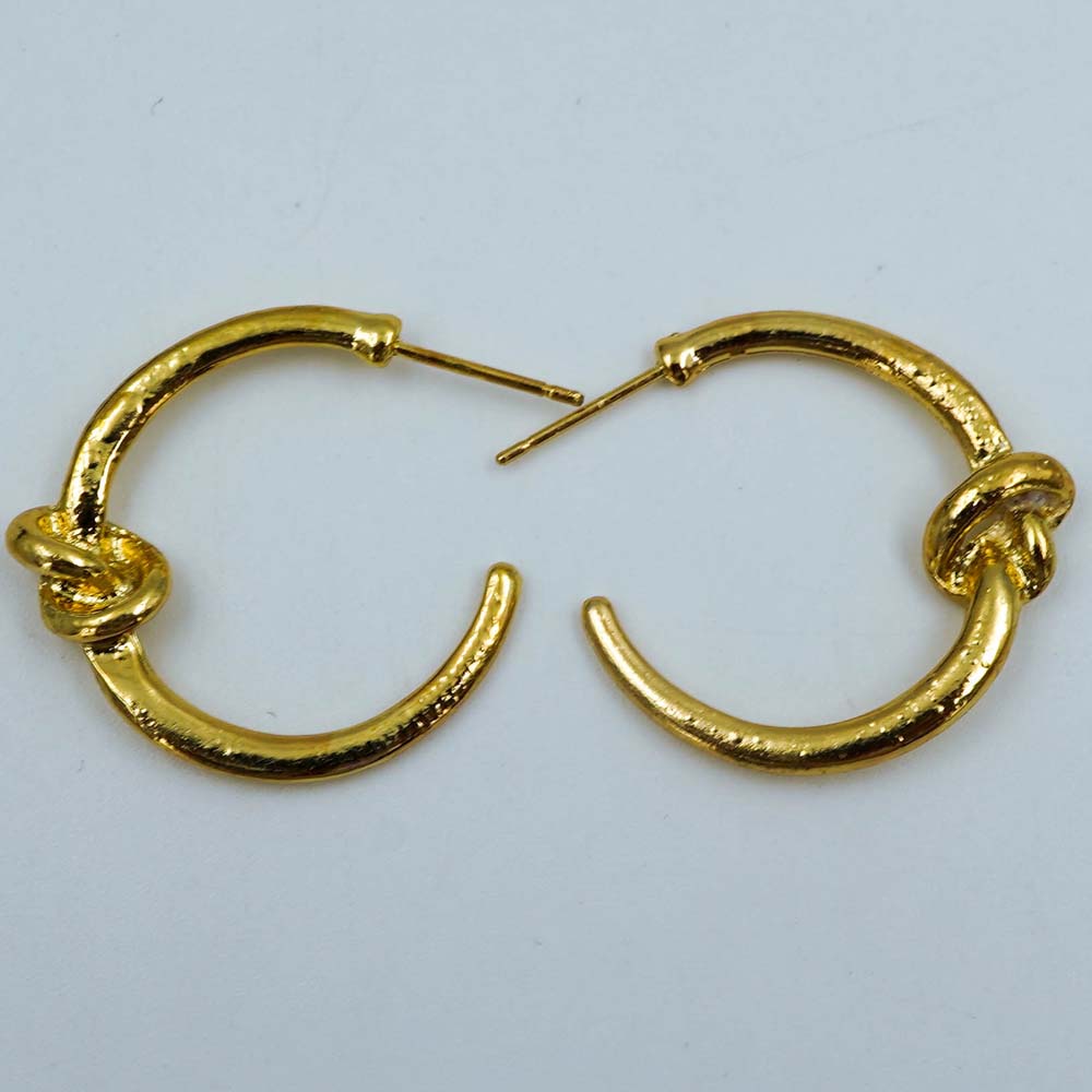 knot hoops