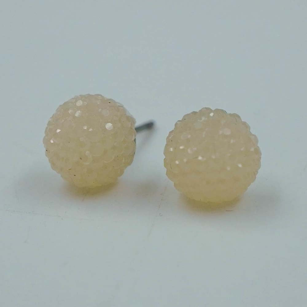offwhite studs