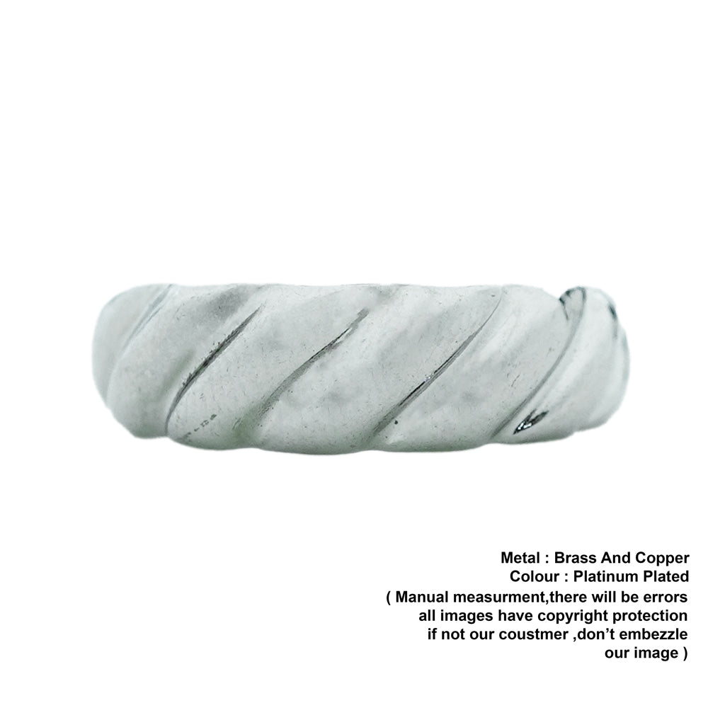 SG FASHION VAULT ADJUSTABLE CROSSIANT RING