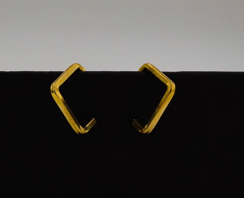 Square hoops d753