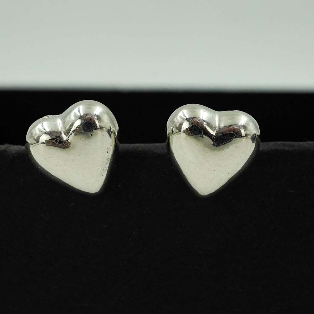 heart shaped silver studs