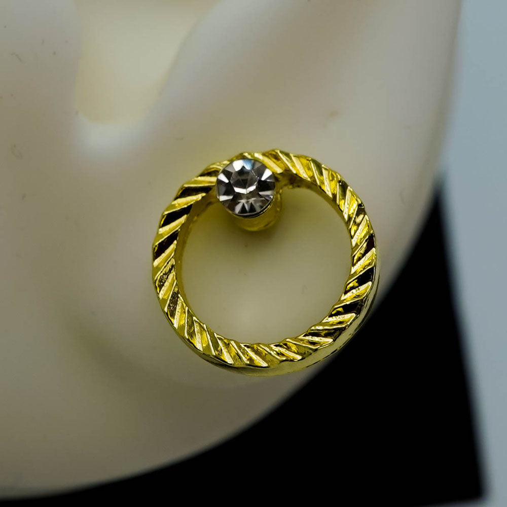 circular studs
