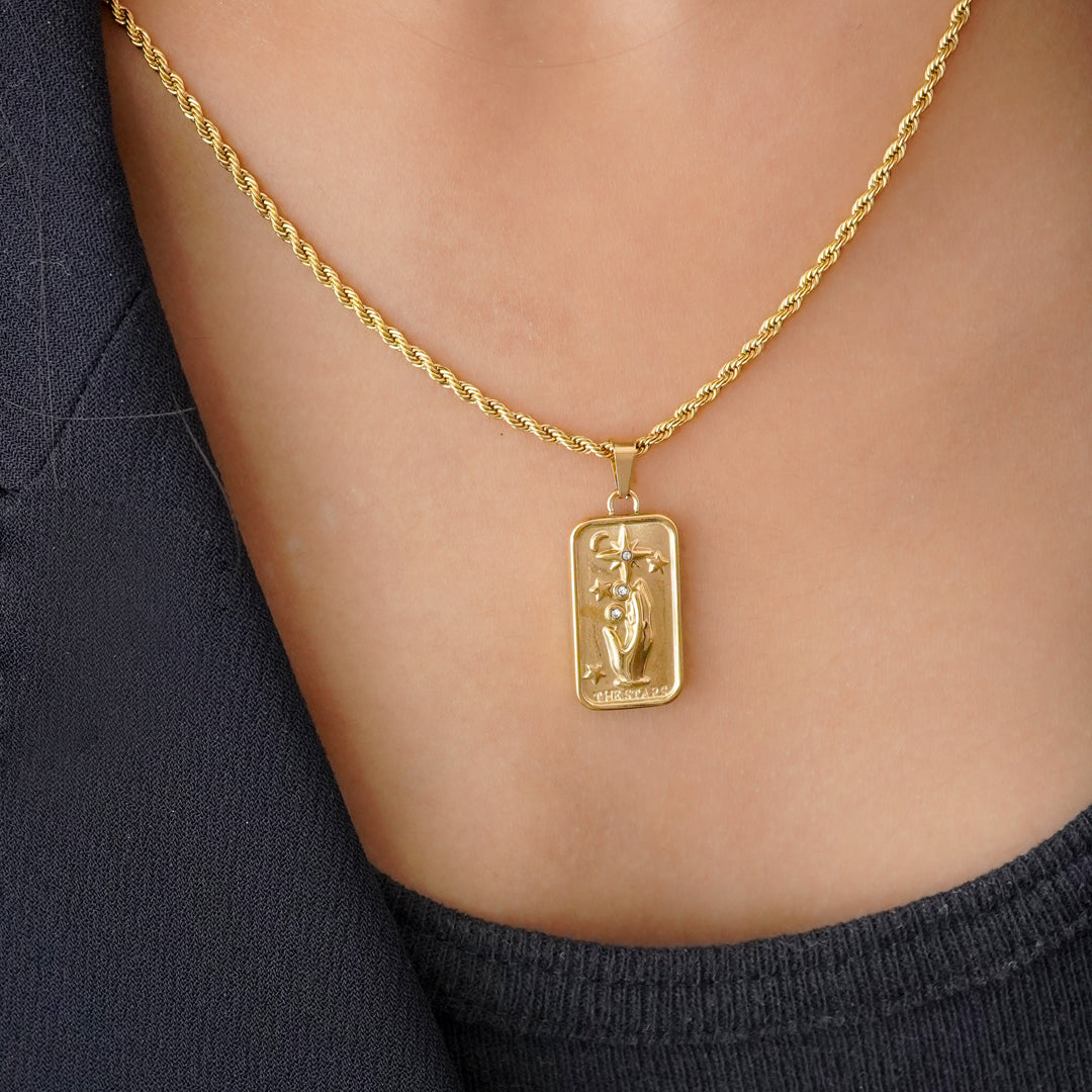 The stars tarrot card necklace