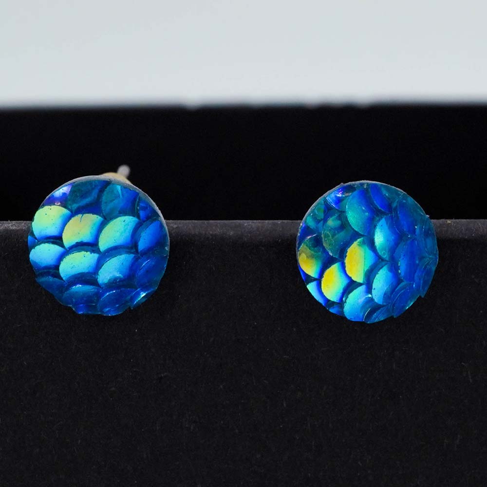 shimmer blue studs