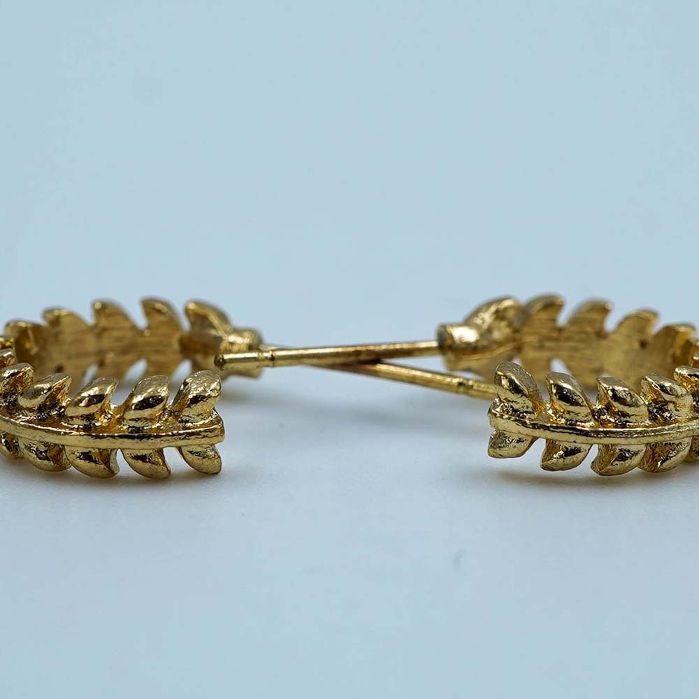 curved leaf hoops