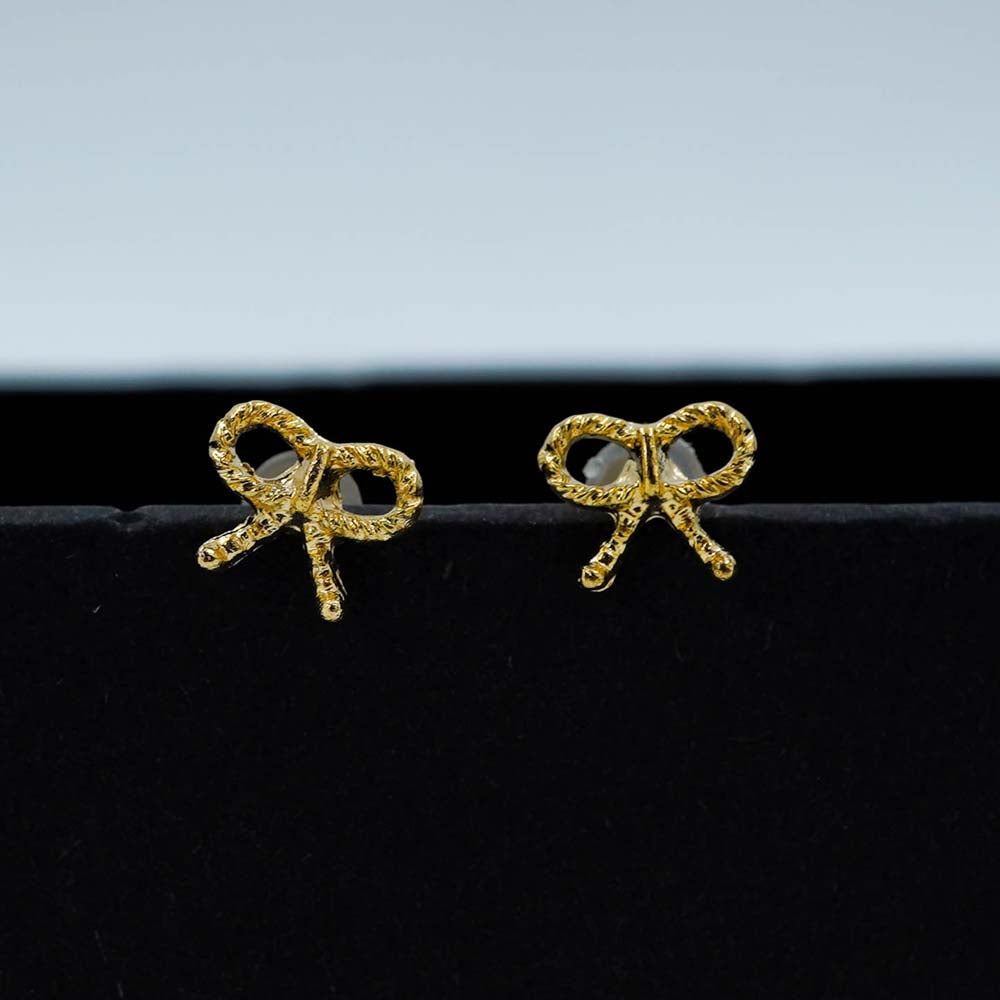 bow studs
