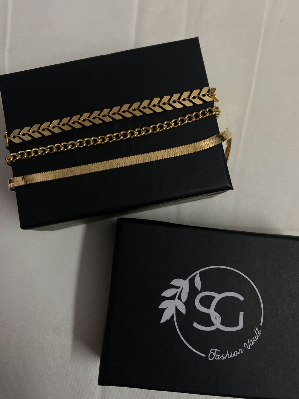 3 layered golden stack