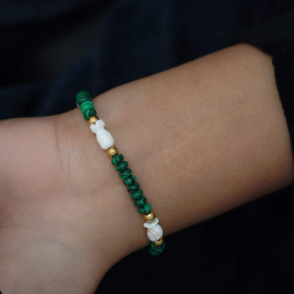 Tilly green stoned bracelet D263