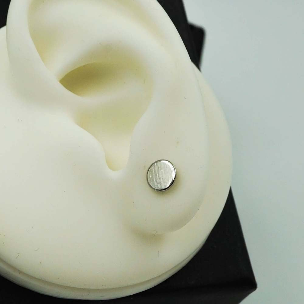 silver disc studs