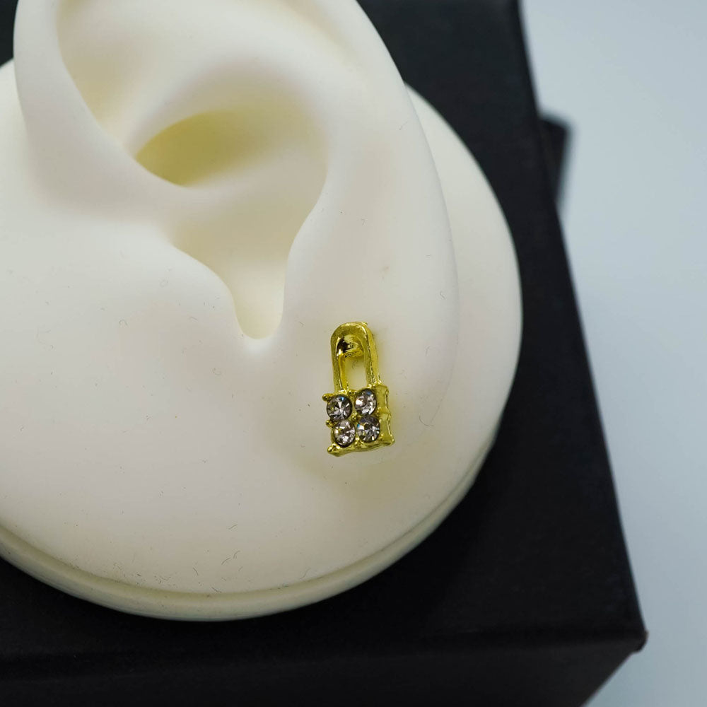 lock studs