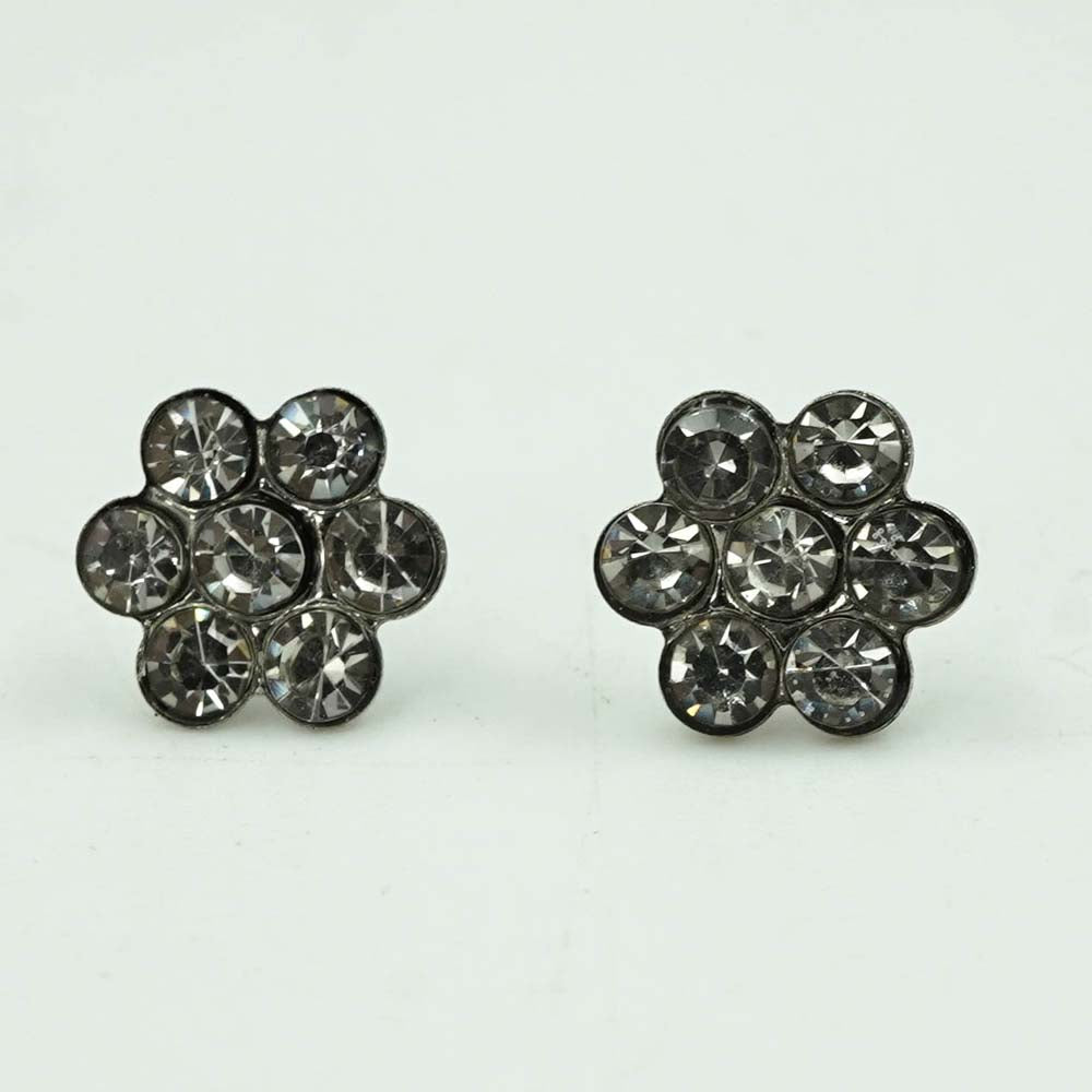 daisy silver studs