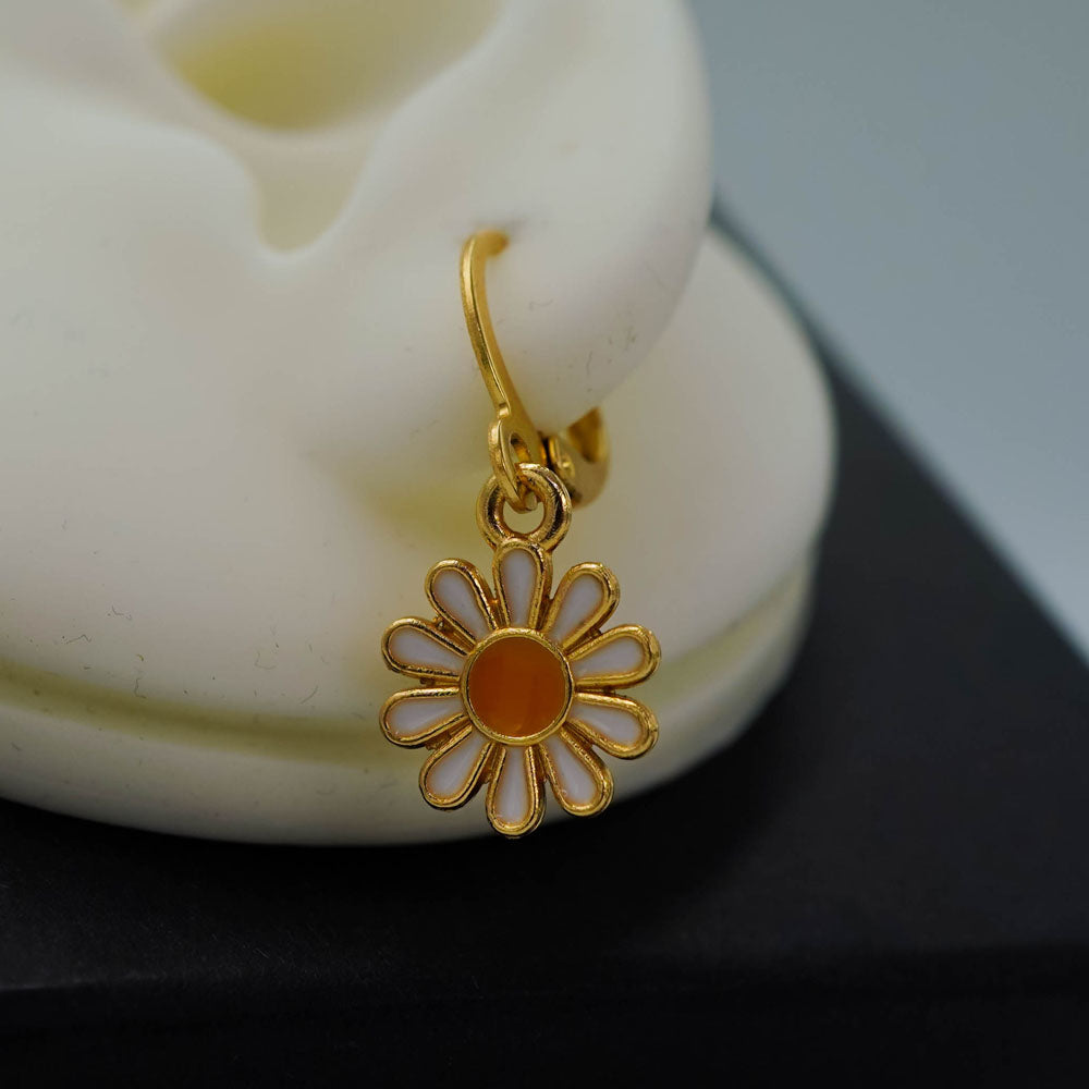 daisy hoops