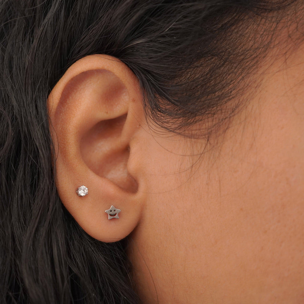 Star shaped Earrings D515