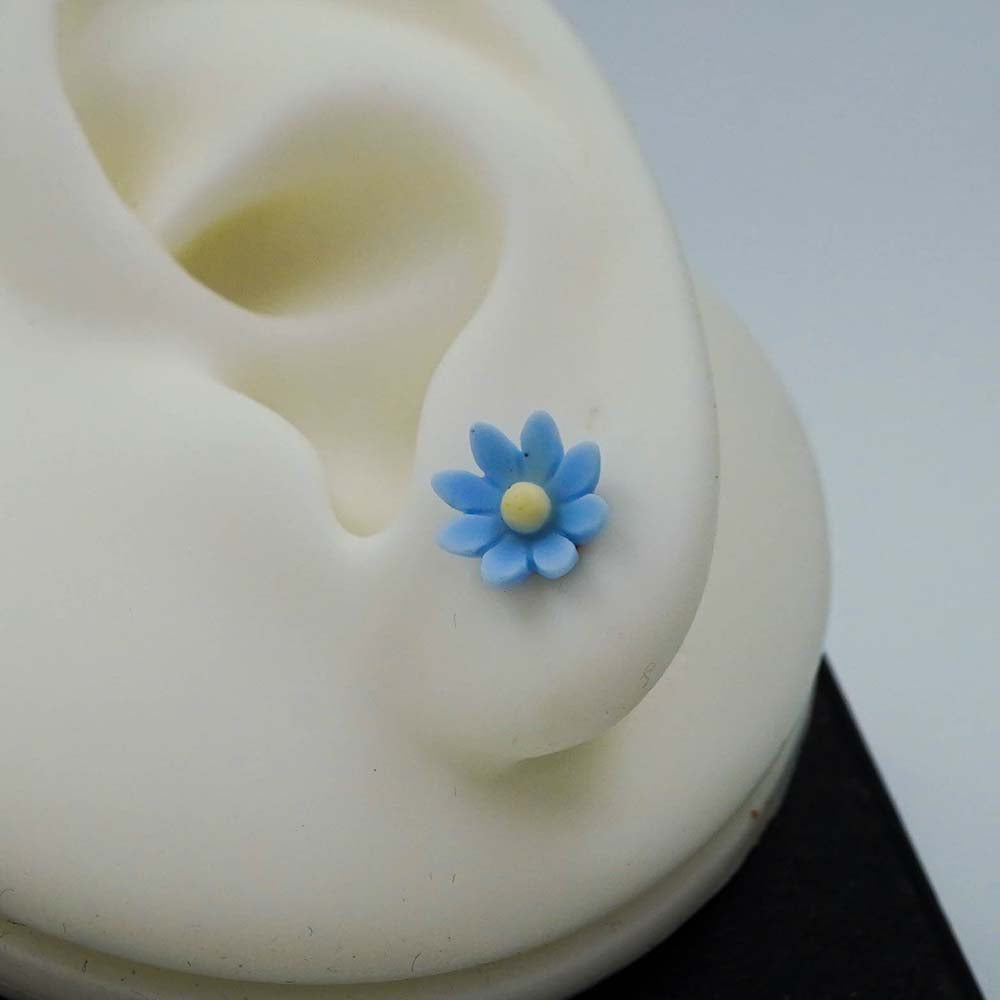 blue daisy studs