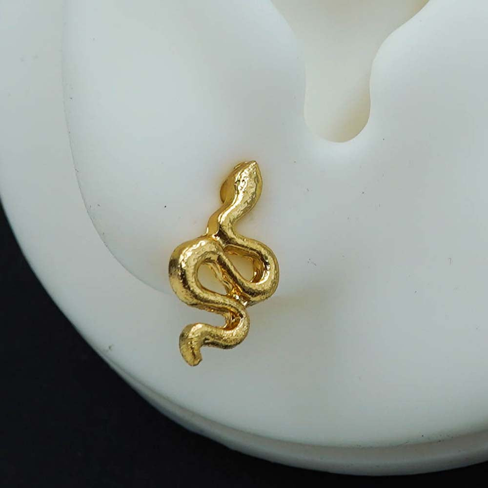 snake studs
