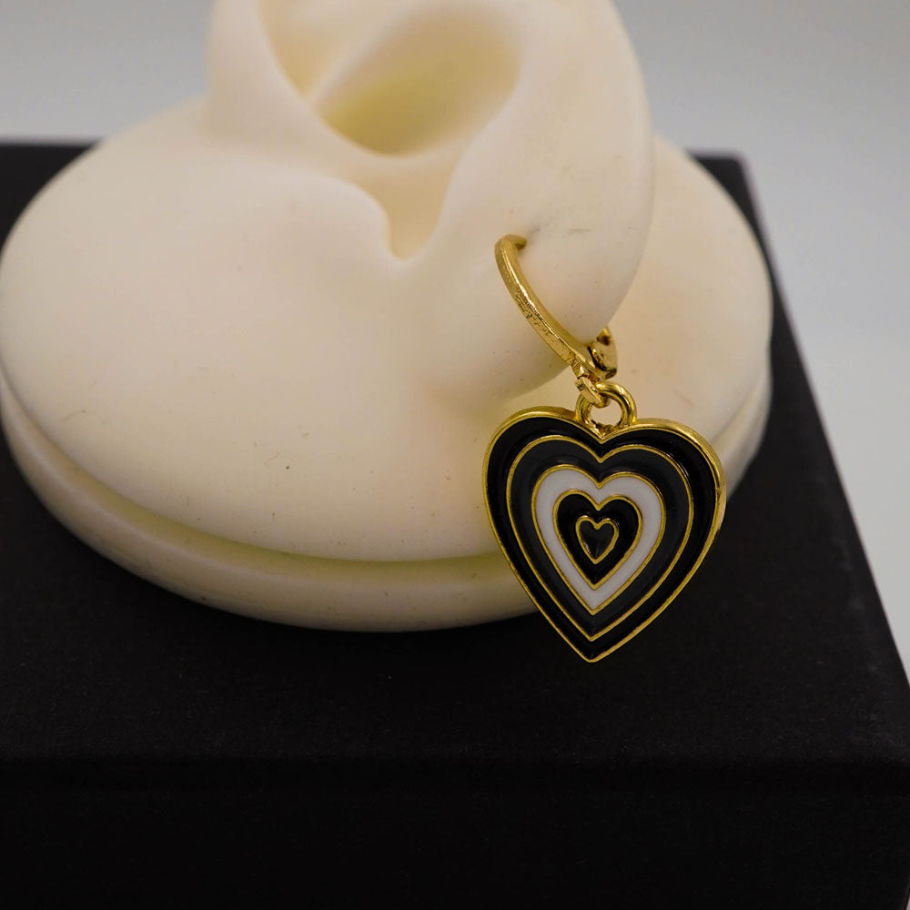 tipsy heart earrings D750