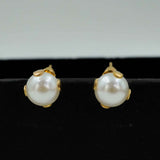 pearl studs