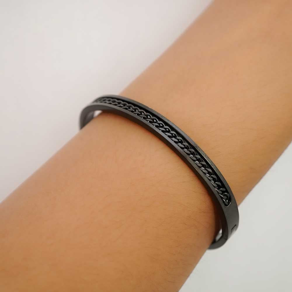 Chained nickel plated band