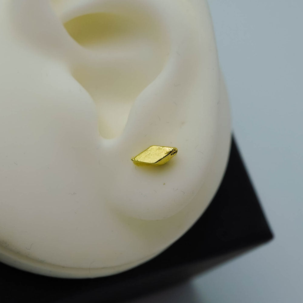 diamond studs