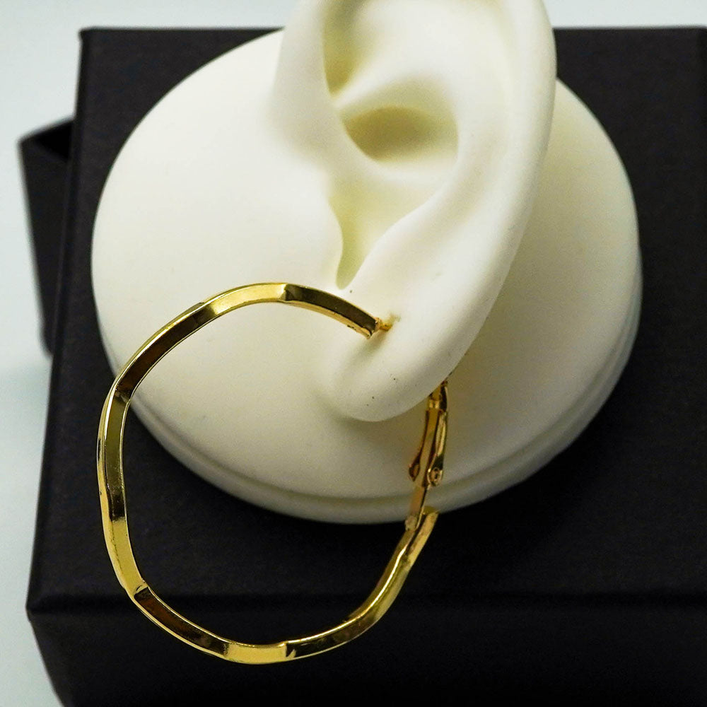 wavy hoops