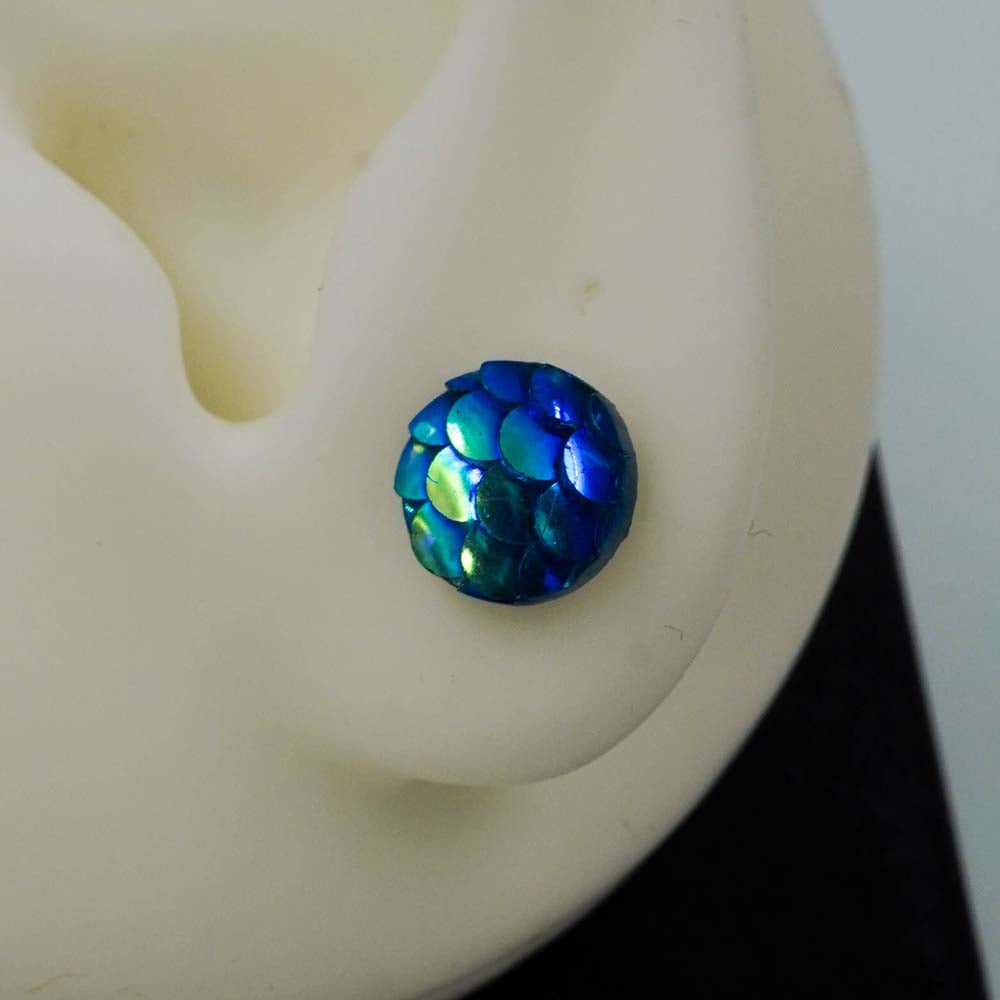 shimmer blue studs