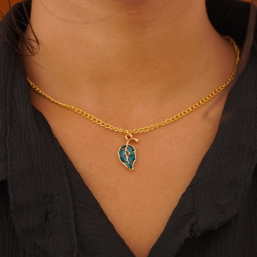 blue leaf pendant