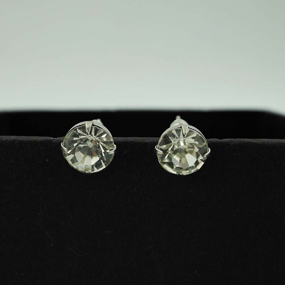 silver zircon studs
