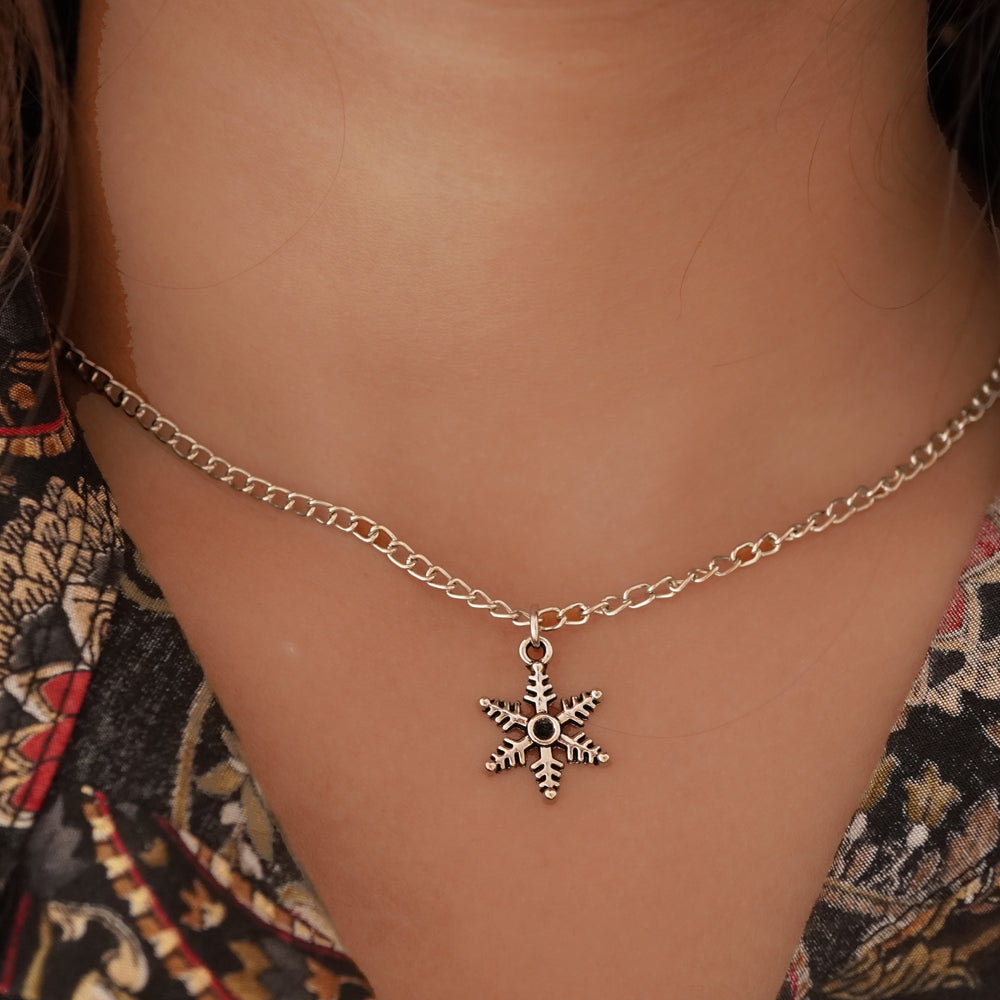 leafy flower pendant