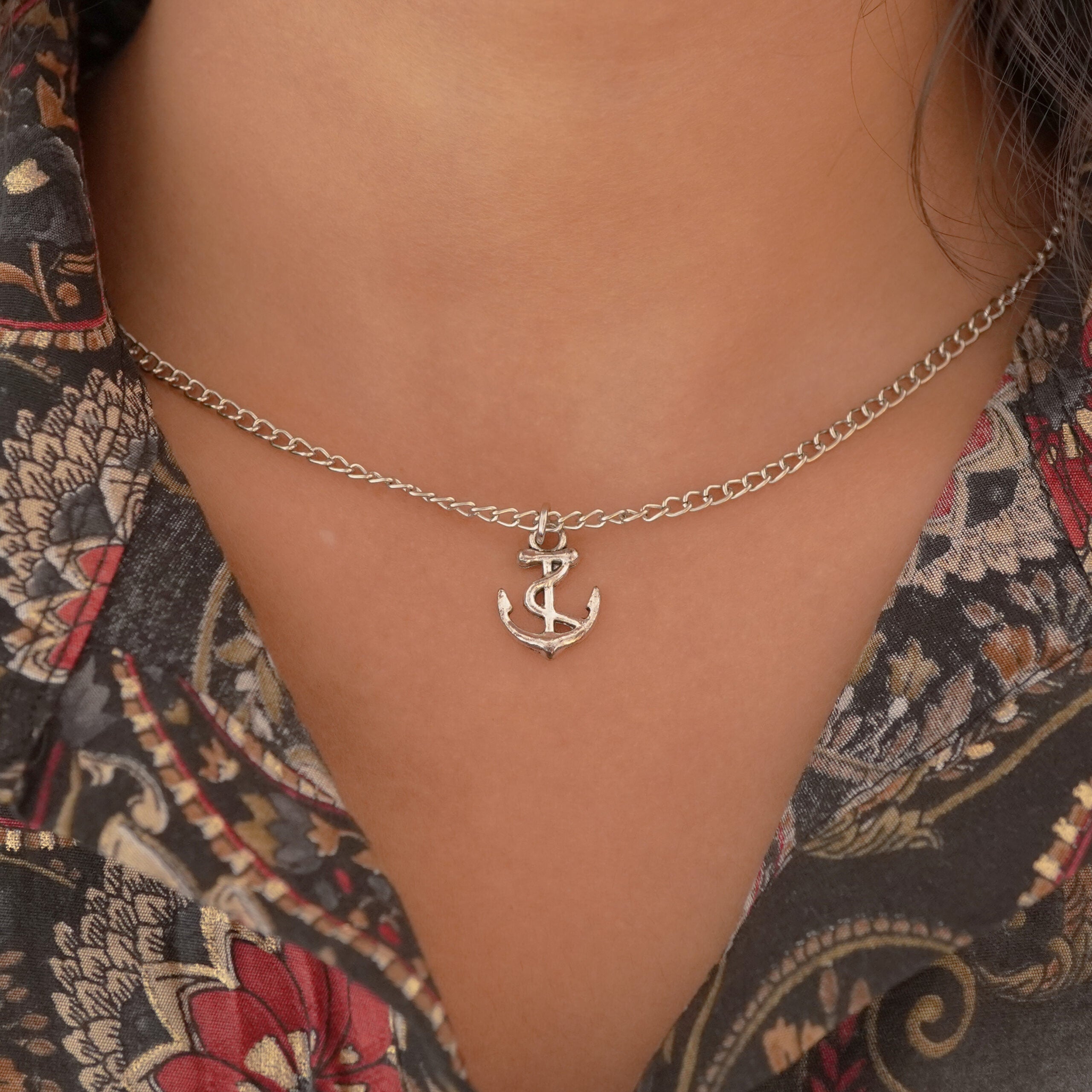 Anchor pendant