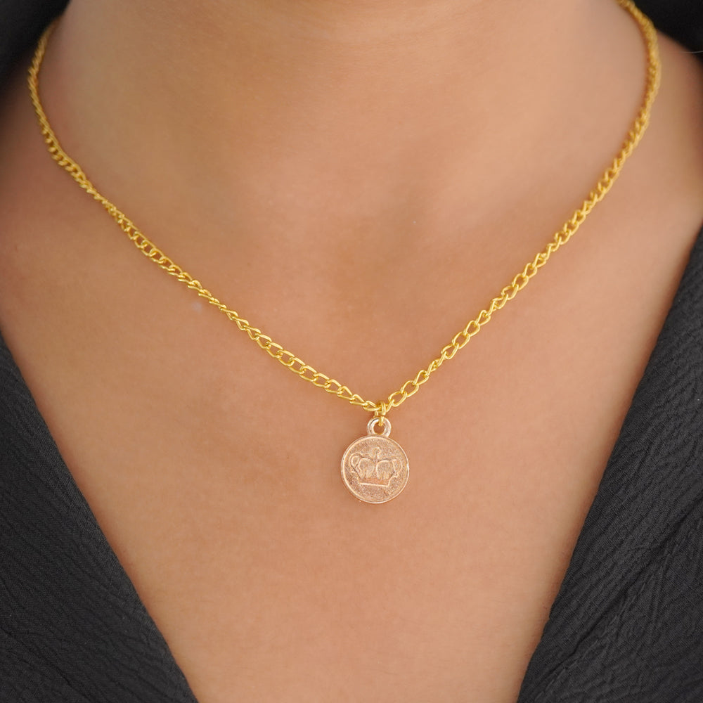 queen elizabeth charms