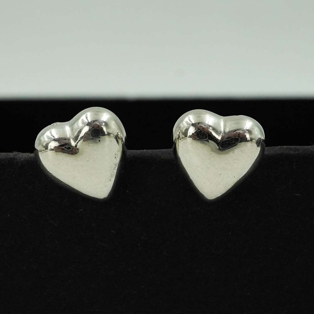 heart shaped silver studs