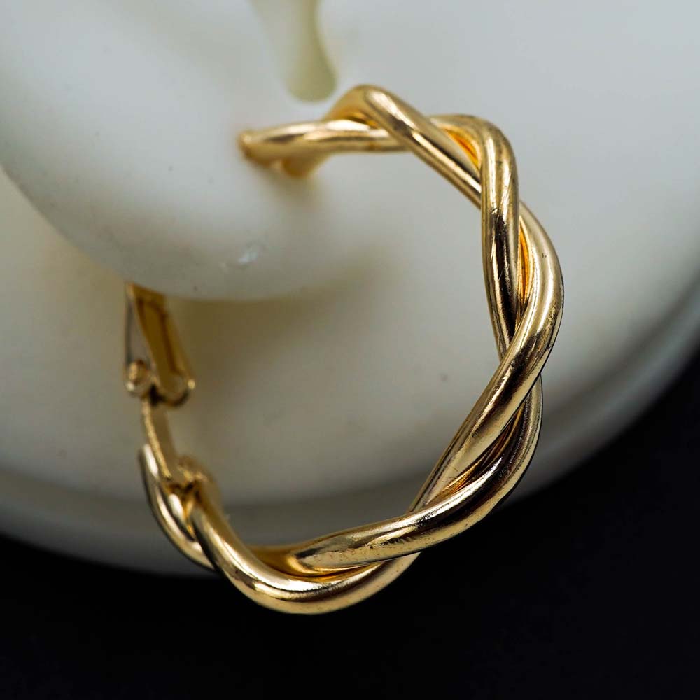 twisted hoops2.0