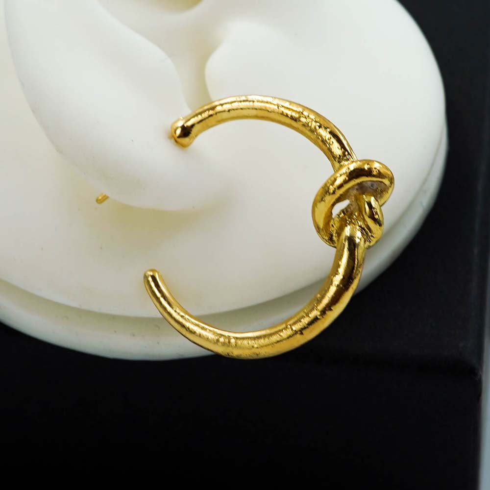 knot hoops