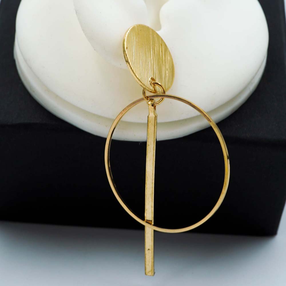 chic danglers